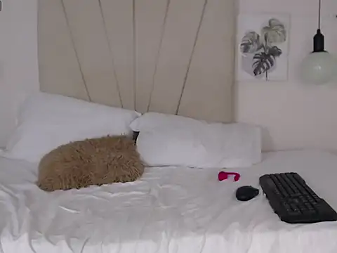 XXX chat uživo modela Briana_Piink