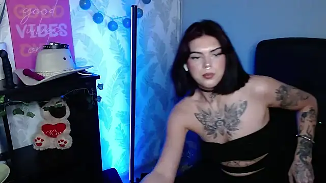 Nova_SINのライブXXXチャット