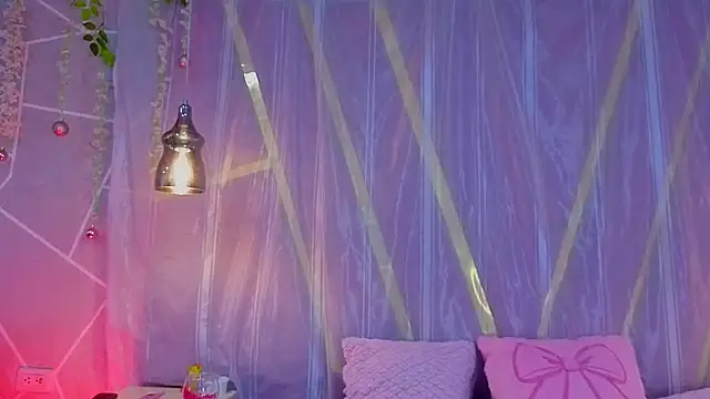 EmmyCortez's Live XXX Chat