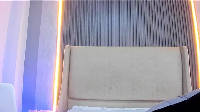 BenitoSaenz's Live XXX Chat