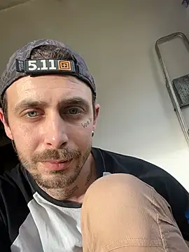 Piratee666's Live XXX Chat