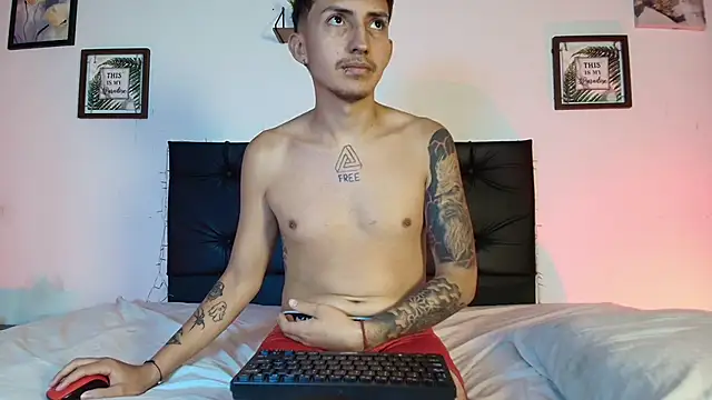 sarah_and_taylor – Naživo XXX chat