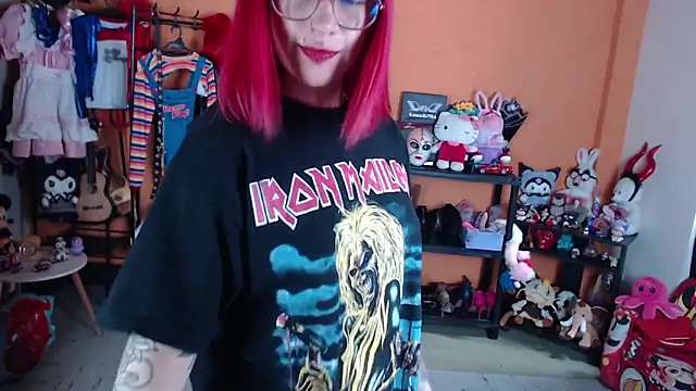 MissMiia2 现场XXX聊天