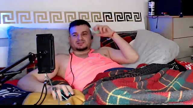 Chat +18 de FuckToyBoy69 ao vivo