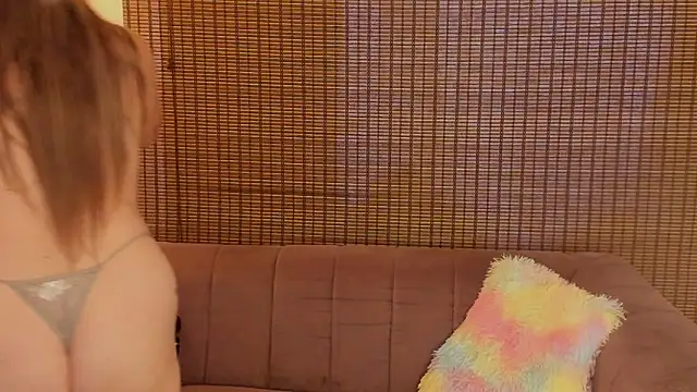 ariana_crossのライブXXXチャット