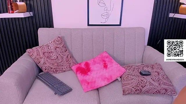 Sirenita_petitexoxo's Live XXX Chat