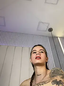 JuliaColemann 即時 XXX 聊天