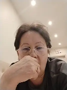 SalientClean's Webcam Show