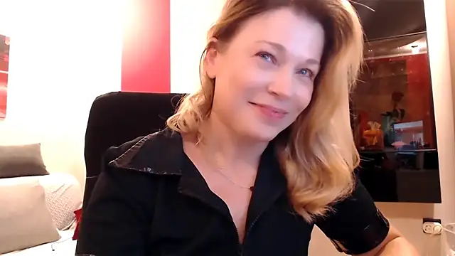 love-biondan Live XXX chat