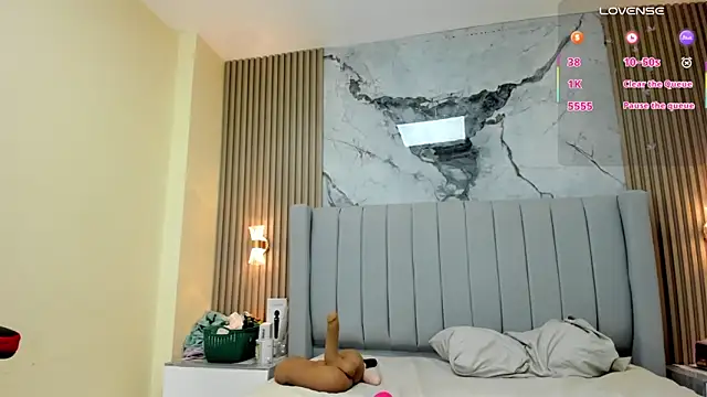 MAGIEVANS1 live XXX chat