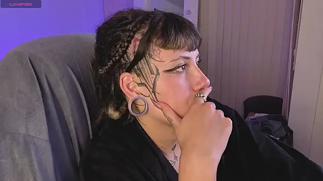 _sharlotte777 现场XXX聊天