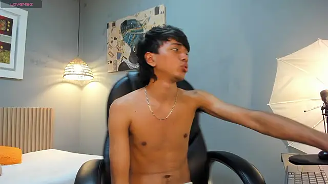 XXX chat uživo modela markbowie