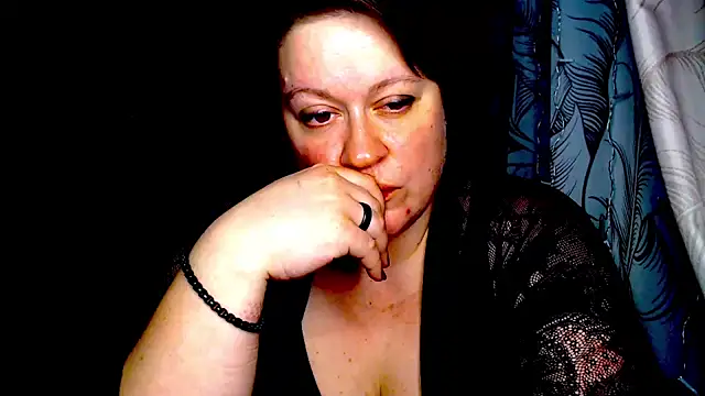 XXX chat uživo modela Your_Goddess888