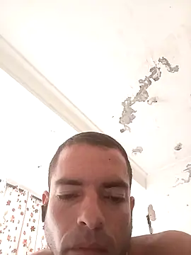 Richard241823 – webcam-show