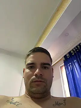 XXX chat uživo modela Teodoro2000xxx