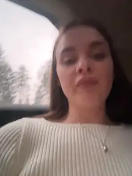 KristiRich Adlı Modelin Canlı XXX Sohbeti