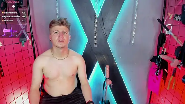 MrJustin_Brianna_BDSM 即時 XXX 聊天