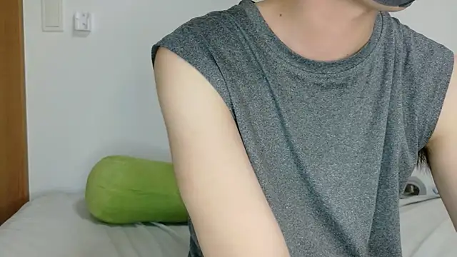 itsme_LEON Pertunjukan Webcam