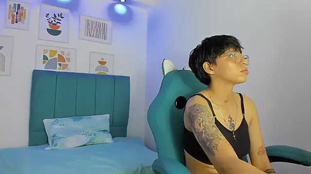 Chat XXX en directo de ivyheat3