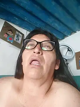 clarita_01 在線直播表演