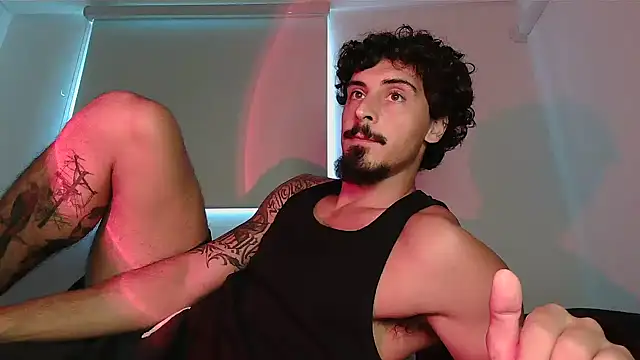 milkoffe's Live XXX Chat