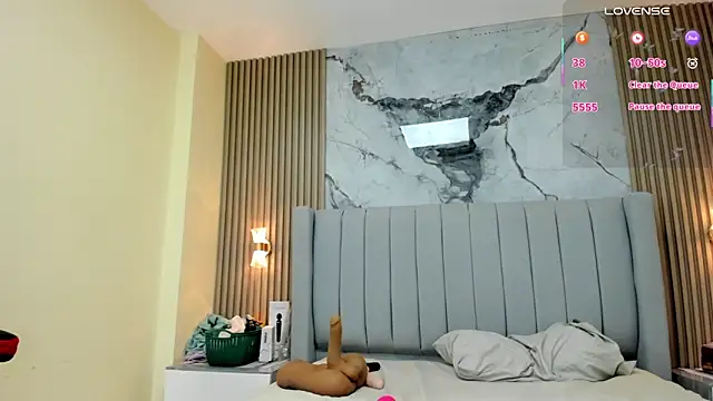 MAGIEVANS1's Live XXX Chat