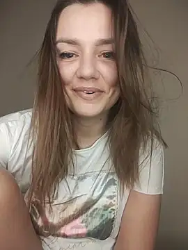 Chat +18 de KrissSexi ao vivo