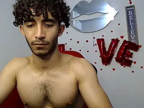 Caius_fox's Live XXX Chat