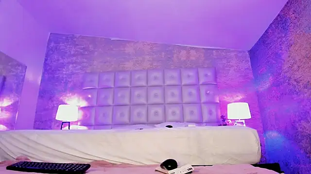 แชท XXX สดของ Maddysex_