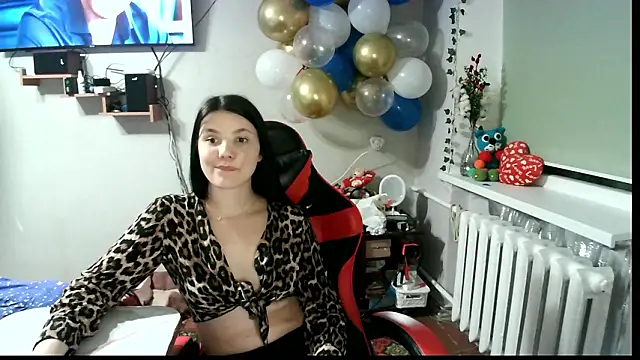 EllisKiss Live XXX-Chat