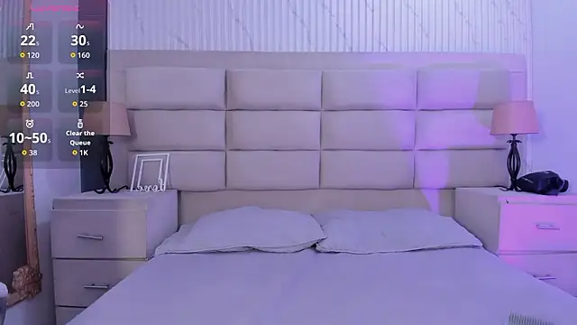 CarolineFyre Chat XXX live