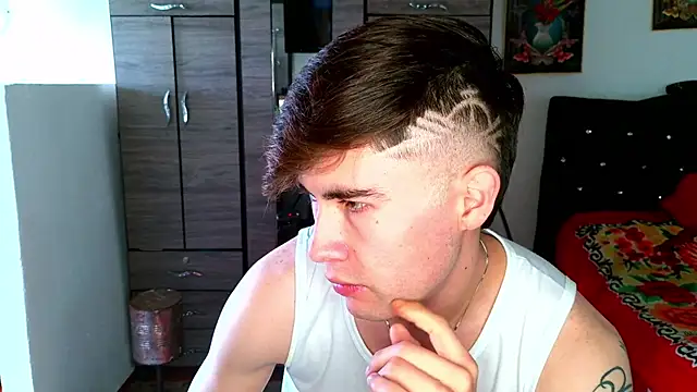 samael1107's Live XXX Chat