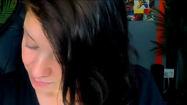 Онлайн чат XXX AnaMills