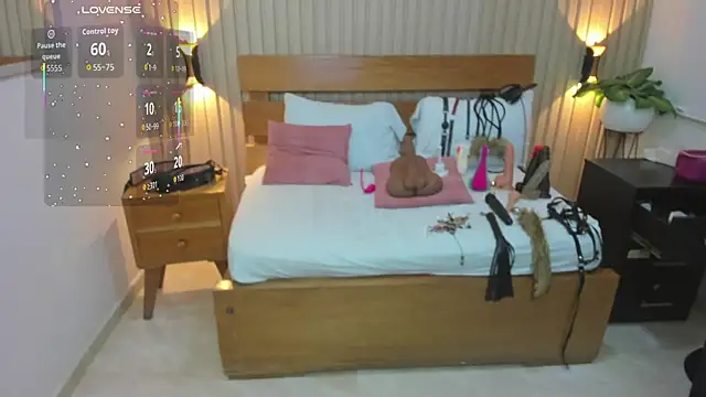 แชท XXX สดของ luciana_ballesteros_