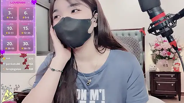 แชท XXX สดของ Caryln-Bun