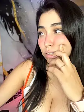 Chatroom XXX en direct de emmamilk6