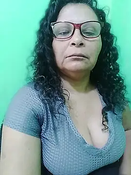 Amarantha25のライブXXXチャット