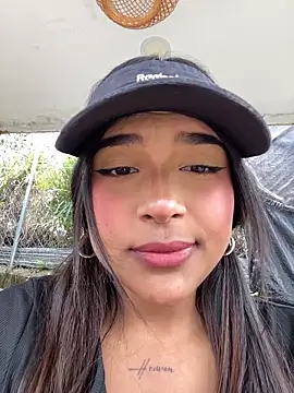 Mariangel_11 élő XXX-chatje