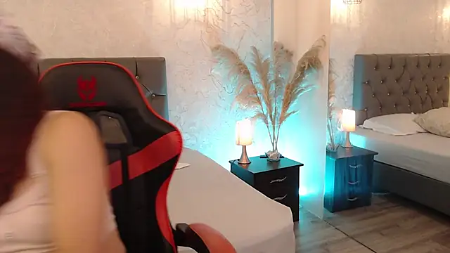 Sabriinaa_Foxx élő XXX-chatje