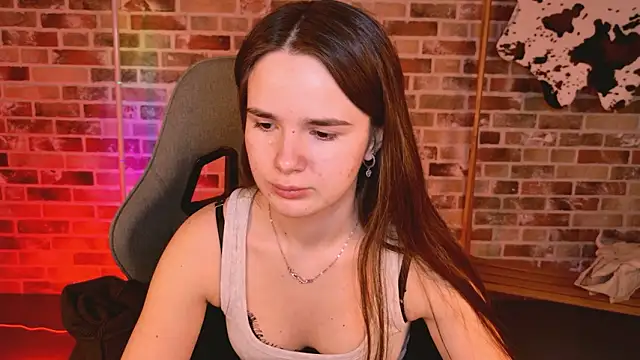 Chat +18 de May_Bloom ao vivo