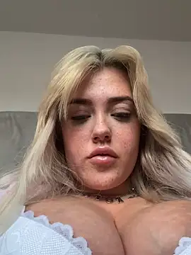 Goddess-Princesss élő XXX-chatje