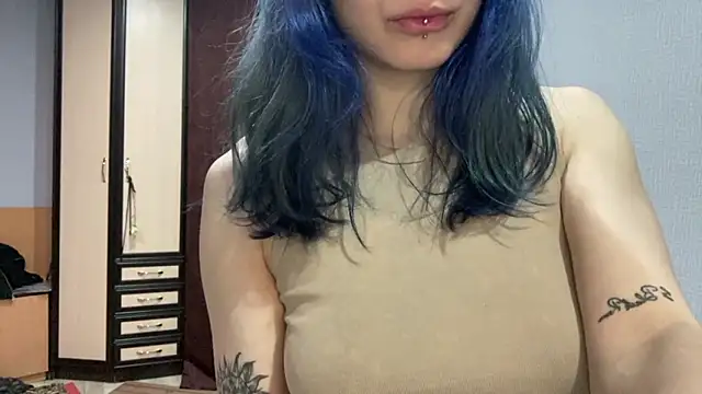 Emmibrilson élő XXX-chatje