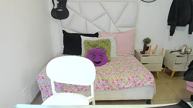 Sophia_abad7 Live XXX Chat