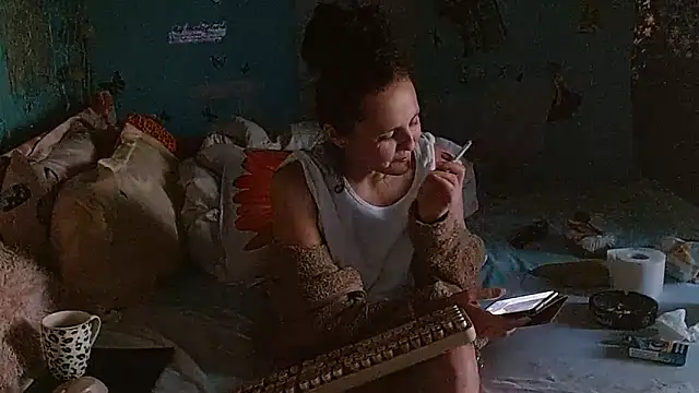 brighteyes77 Adlı Modelin Canlı XXX Sohbeti