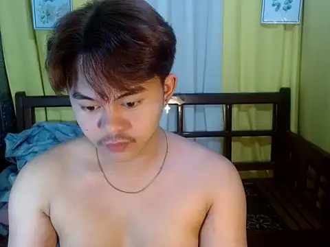 Bigboy_Hiro: онлайн-секс-чат