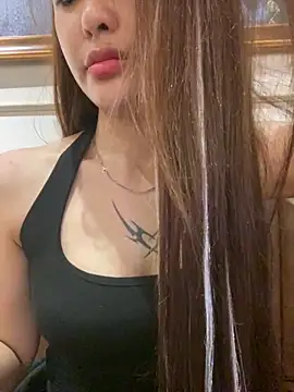 __BabyShowPublic__ élő XXX-chatje