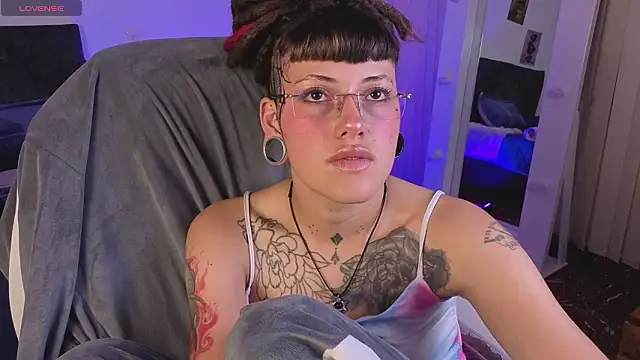 _sharlotte777 现场XXX聊天