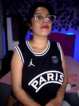 Czat XXX na żywo – Sophie-Hot-