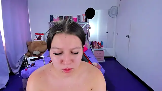 Luna_Analya Adlı Modelin Canlı XXX Sohbeti