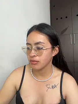 Chatroom XXX en direct de Anni_Rose